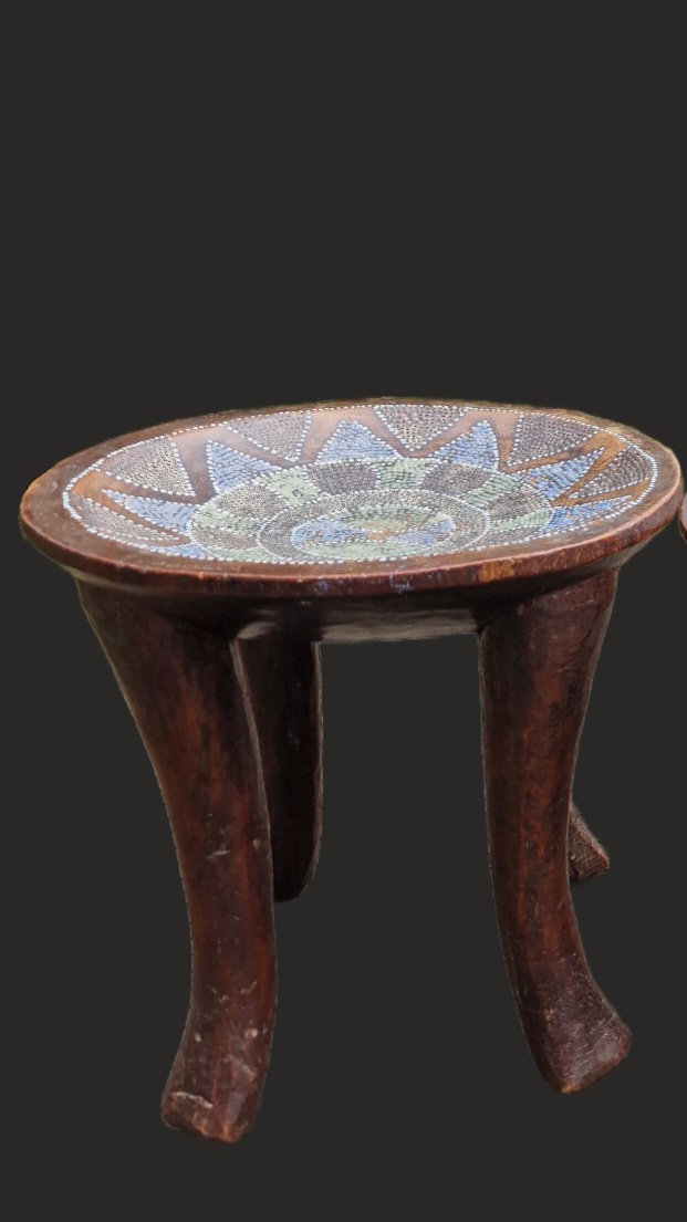 Kamba Stool, Kenya. view 3